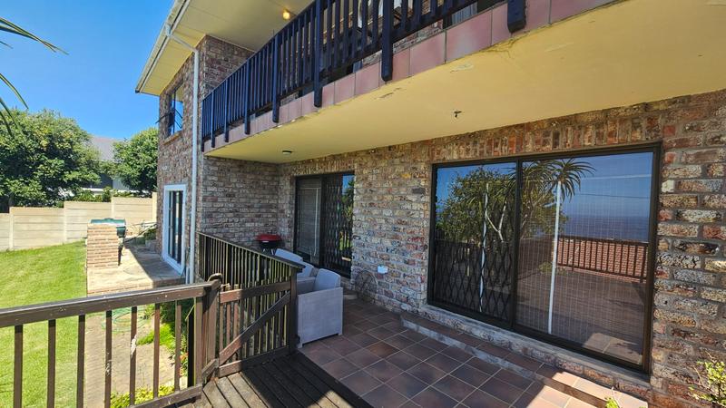 4 Bedroom Property for Sale in Dana Bay Western Cape